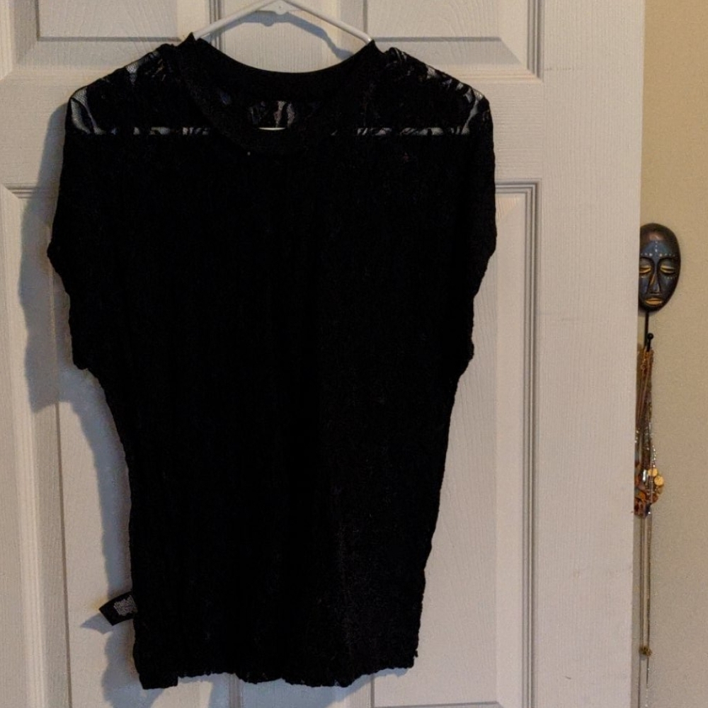Lace t-shirt
